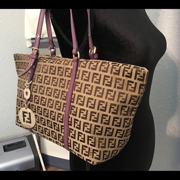 Authentic FENDI ZUCCHINO Canvas Leather Purple Shoulder Bag - Picture 2 of 14